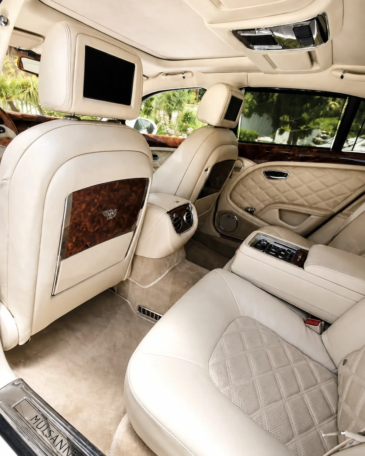 Bentley rear cabin from the CAVALMA fleet